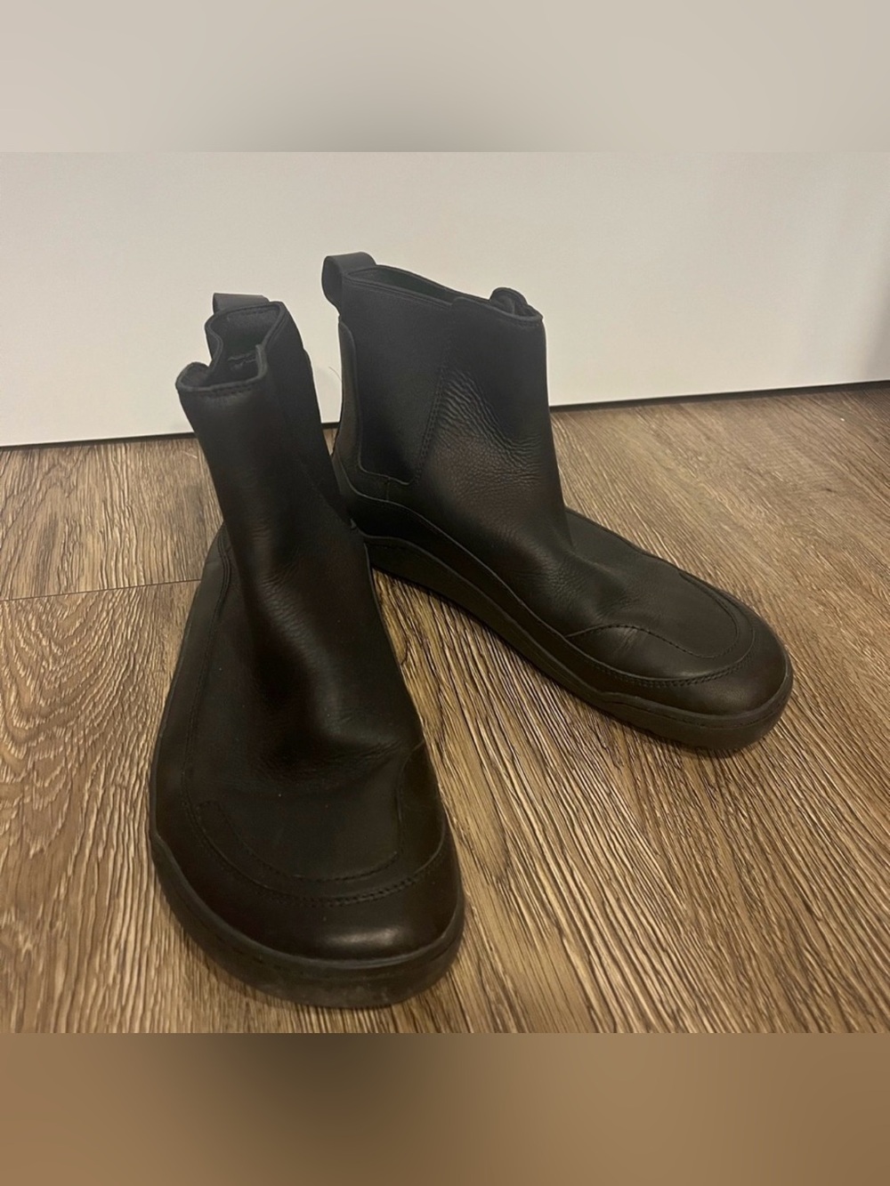 Vivo Barefoot Black Sensus Boots size 39